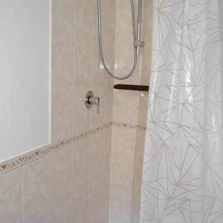 Urbana * 斯培西亚